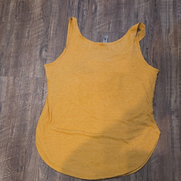 Next Level "Feelin' Cute" Dolly Parton Mustard Yellow Tank Top - Size M - Picture 4 of 7